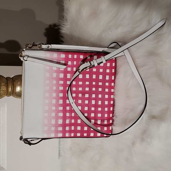 Coach cross body purse - Picture 2 of 7